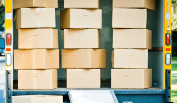 Cuántas cajas entran en un camión de mudanza